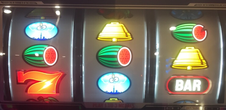 サンダーVのリーチ目：残念そこは赤7